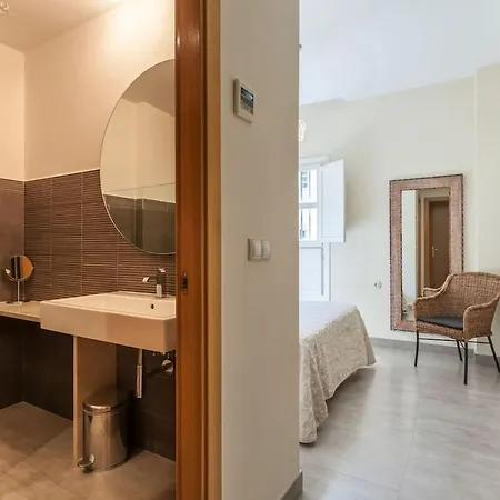 Apartamento Con Encanto En El Barrio De Santa Cruz Seville Exterior photo